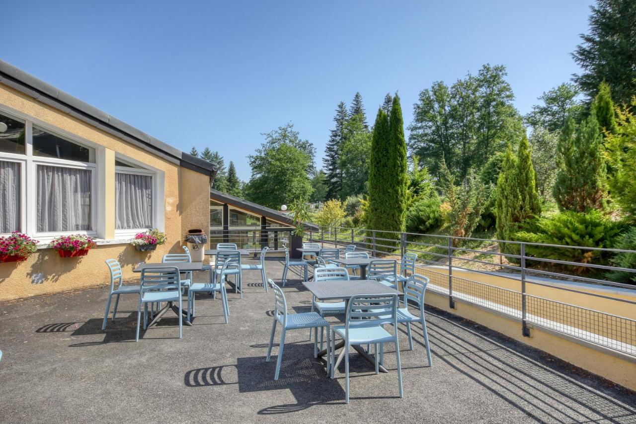 Vvf Correze Pays D'Eygurande Hotel Exterior photo